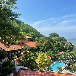 4* Hotel Binh An Village